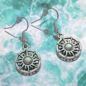 Hippie round sun charm earrings
